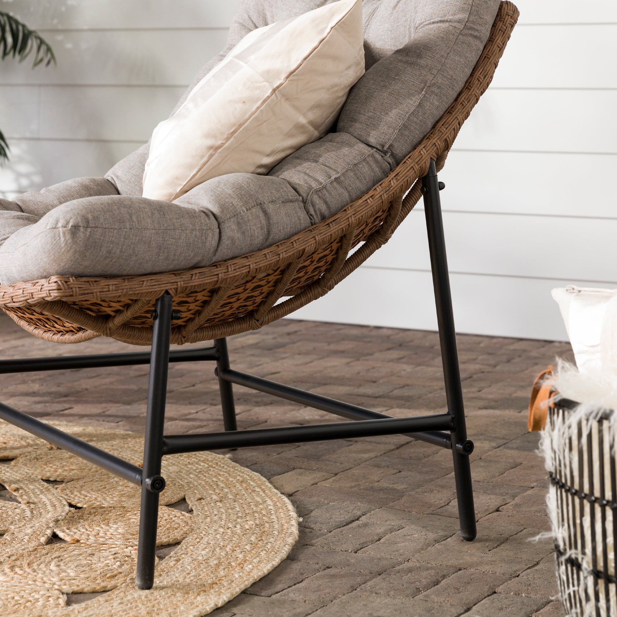 Outdoor wicker best sale papasan chair